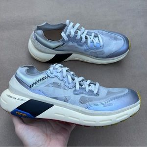 BRANDBLACK Spector Supercritical Jetlon Vibram Runner Shoes Silver Blue Women 7